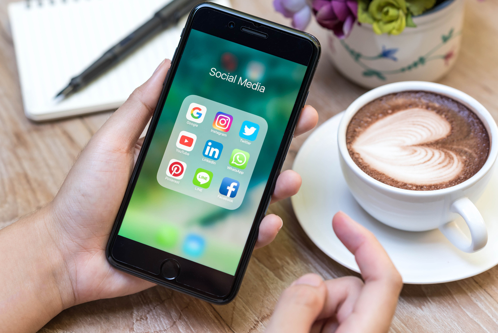 Use Social Commerce To Sell Your Items