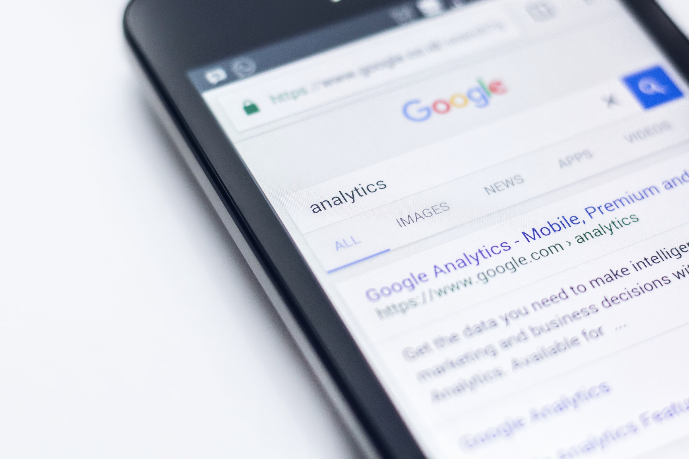 Phone searching google analytics