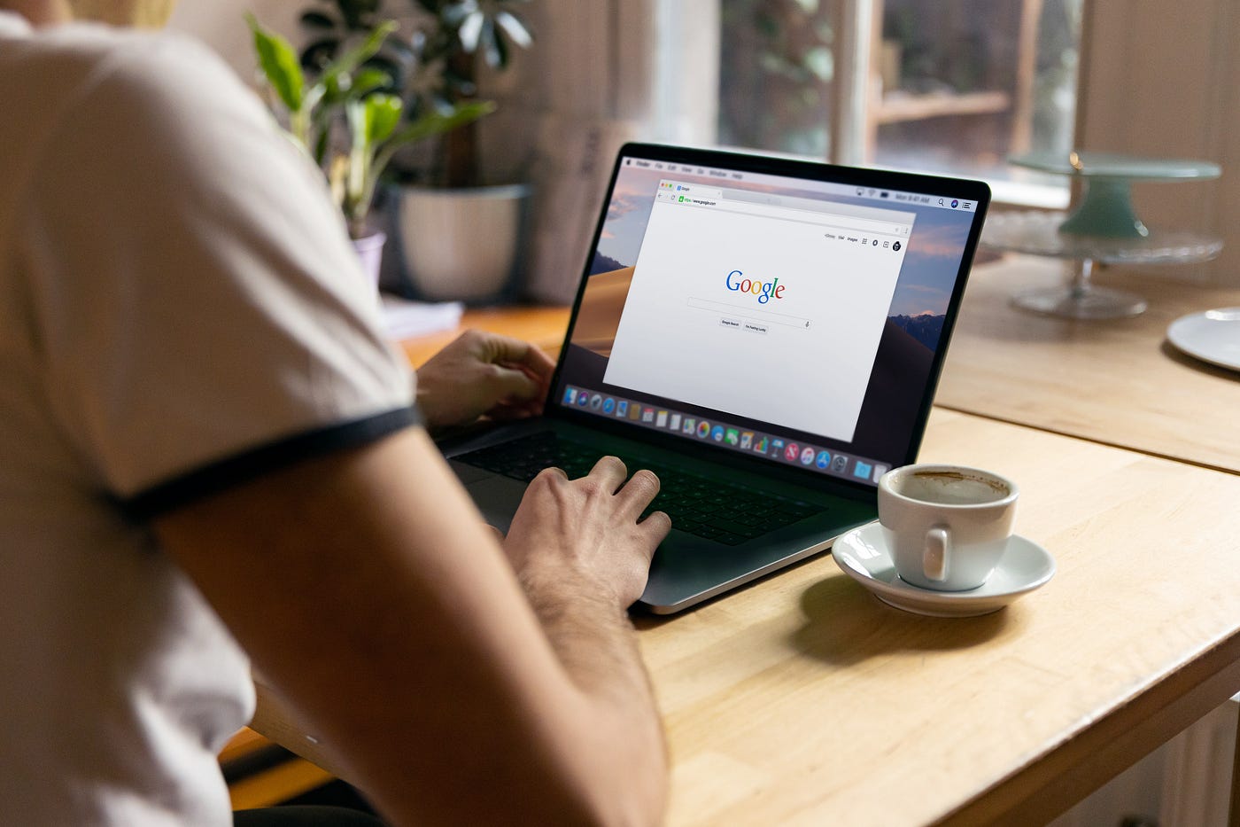 Semantic Search - How It Works & Who It’s For