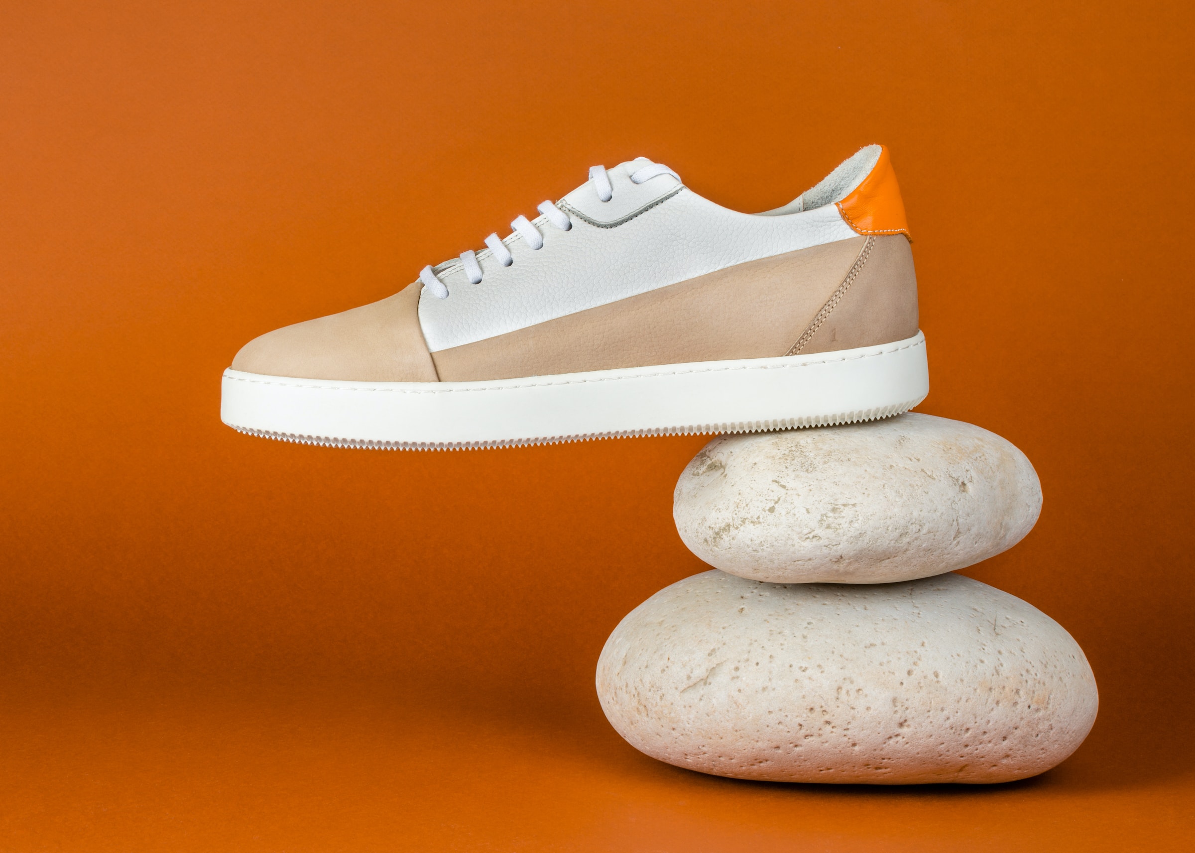 The Importance Of Photos And Images In Branding (and 6 Best Practices)