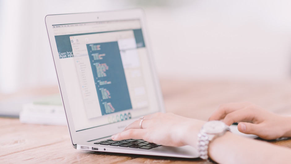 Powerful Growth Hacks - Igniting Business Expansion With Viral Marketing